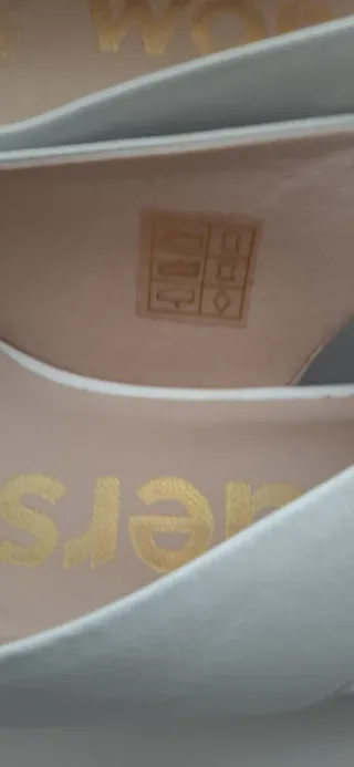 Sandalias Wonders Talla 38 Beige y Blanco