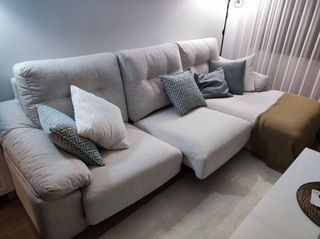 Sofá chaise longue 3 plazas asientos deslizantes