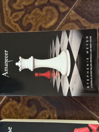 Crepúsculo (Saga Crepúsculo 1) (Spanish Edition)