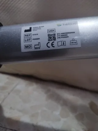 Andador para mayores con asiento y bolsa