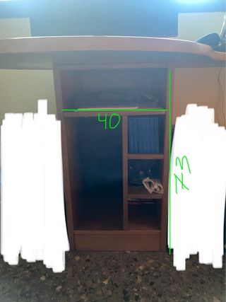 Escritorio y estantería de madera de pino