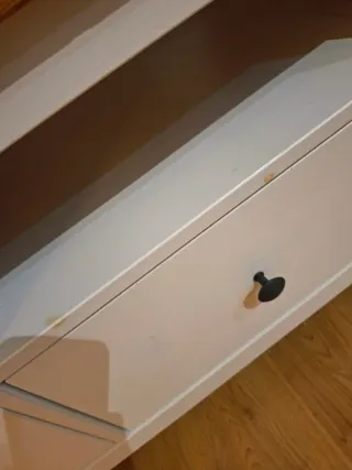 Mueble TV Ikea Hemnes Madera y Blanco