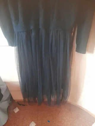 Vestido negro Stradivarius Talla M