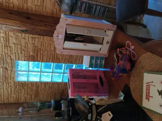 Armarios Barbie 2 unidades más cajonera y accesori