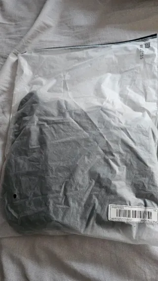 Body negro terciopelo estampado SHEIN BAE