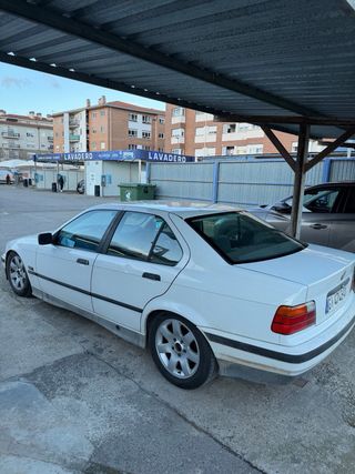 BMW e36 18is