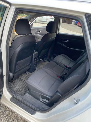 Kia Carens 1.7 CRDi 115 CV – Año 2016 – 7 plazas