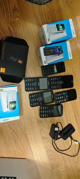 Lote 6 móviles Alcatel y Nokia