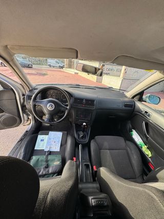 Volkswagen Golf 2001