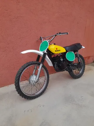 Suzuki RM 125 1975
