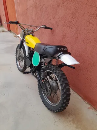 Suzuki RM 125 1975