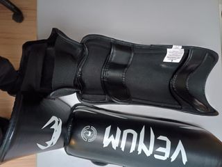 Espinilleras Venum Kick Boxing Muay Thai MMA