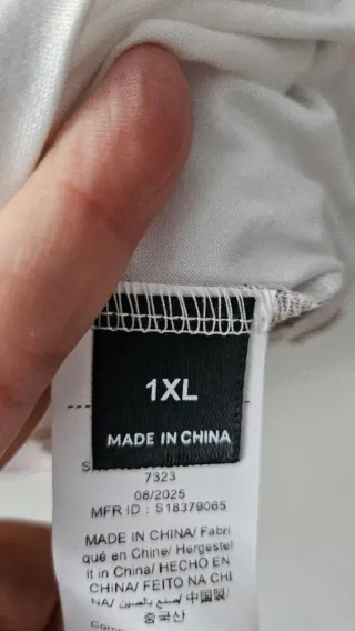 Blusa SHEIN Eleganza manga corta