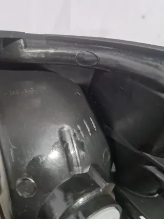 Intermitente delantero derecho