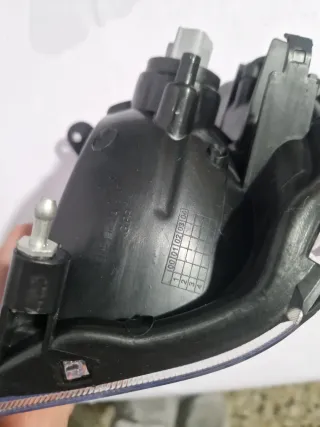 Intermitente delantero derecho