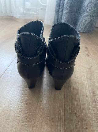 Botines Patricia Miller Talla 38 Negros