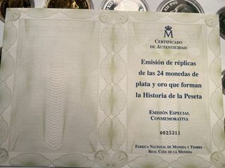 Colección de monedas de plata y oro