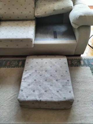 2 Sofás de Tecido Bege Usados