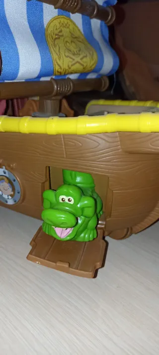 Barco de juguete Jake y los piratas