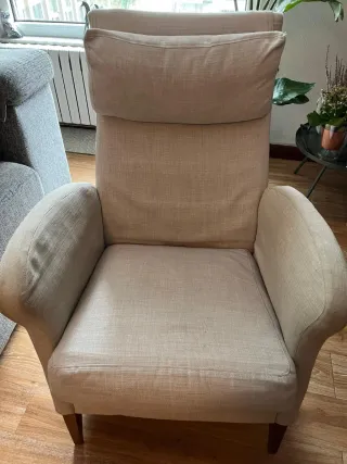 Butaca de tela beige