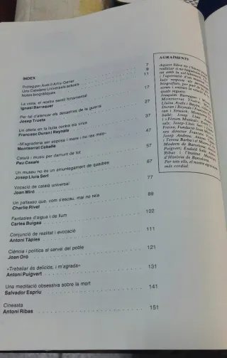 Libro( Catalans Universals)