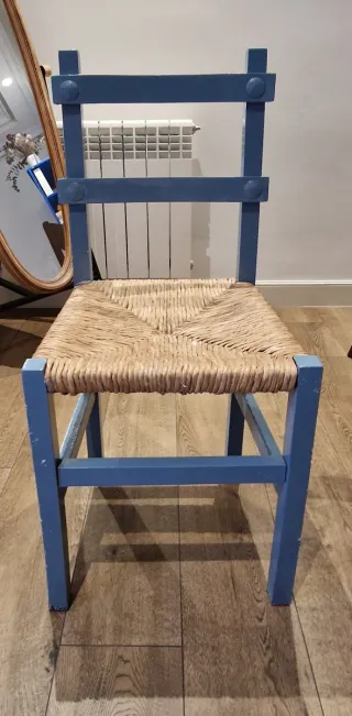 Silla de estilo Enea