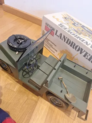 Geyperman Land Rover Militar