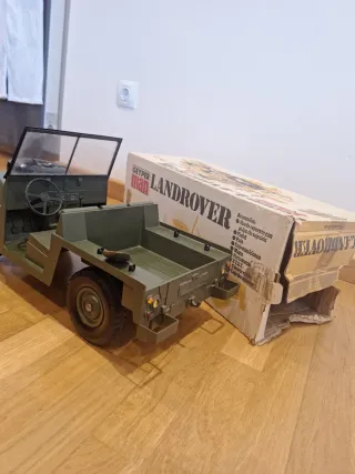 Geyperman Land Rover Militar