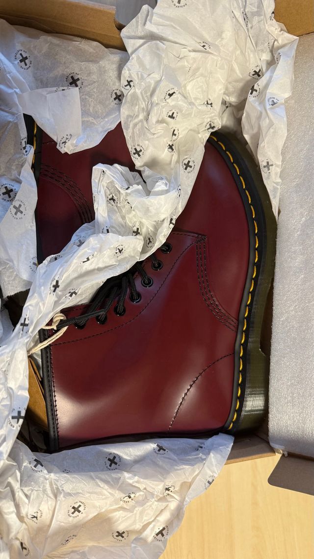 Botas Dr. Martens 1460 Cherry Red Talla 39