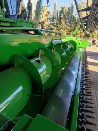 Corte John Deere 625R