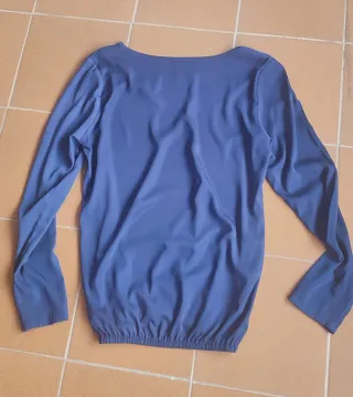 Blusa elegante azul manga larga