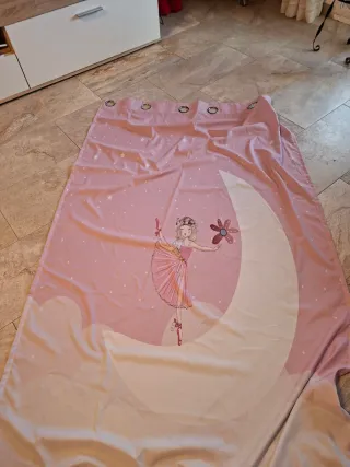 Cortinas de tela con unicornio rosa