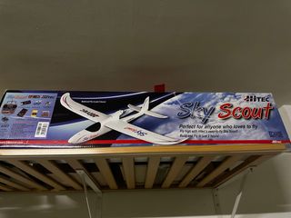 Avión teledirigido Hitec Sky Scout
