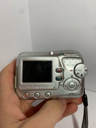 Cámara Digital Olympus C-370 Zoom