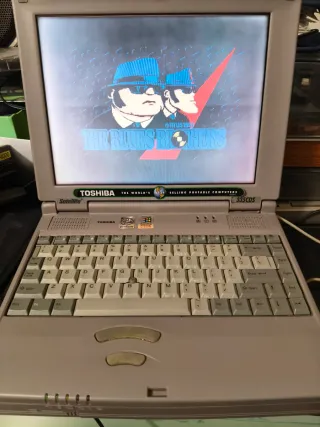 Toshiba Satellite 335CDS Computer Portatile