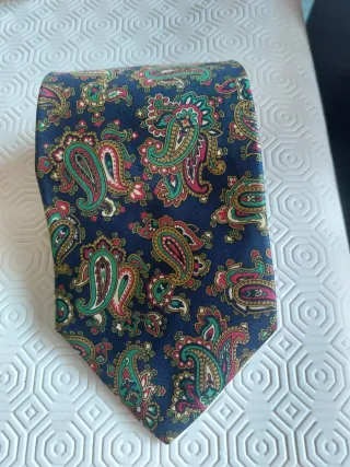 Cravatta uomo fantasia paisley