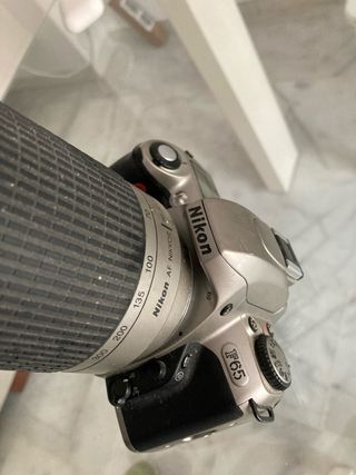 Cámara Analógica Nikon F65 Plata/Negra