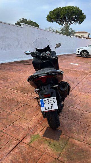 Yamaha T-Max 560 2020