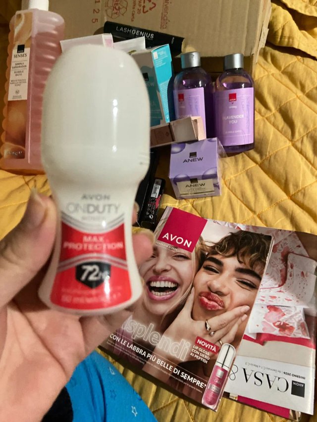 Avon matita labbra mistery mauve  Rossett matte nu