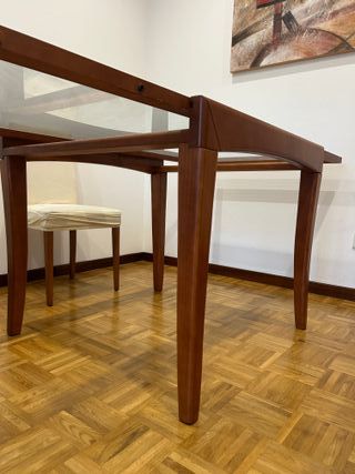 Mesa de comedor extensible de madera y cristal