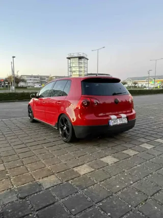 Volkswagen Golf 2005