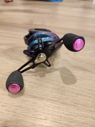 Carrete de pesca casting 7.2:1 freno de 9kg