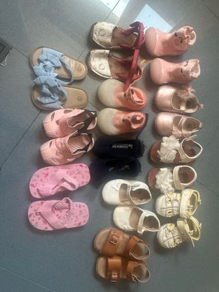 Zapatos para bebé, comenzando a caminar