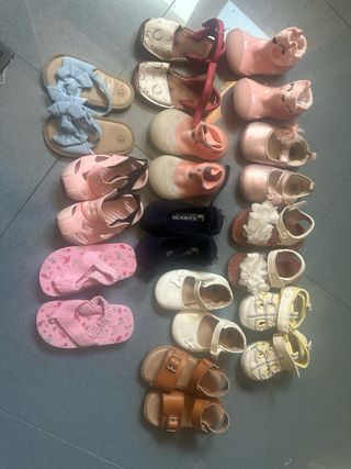 Zapatos para bebé, comenzando a caminar