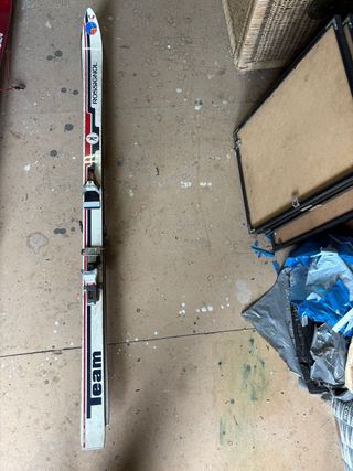 Esquís Antiguos Rossignol Team Decoración