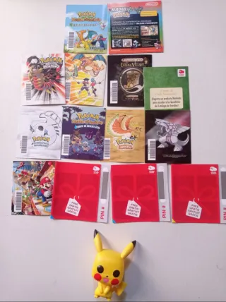 Lote Pokémon y Layton Manuales y Tarjetas VIP