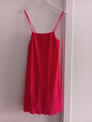 Vestido Zara rosa fucsia tirantes S
