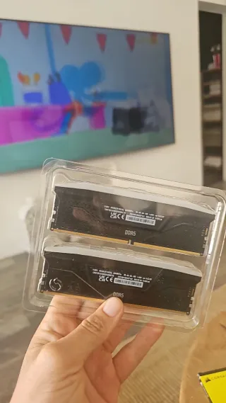 Corsair Vengeance RGB DDR5 32GB (16GBx2) 6200MHz