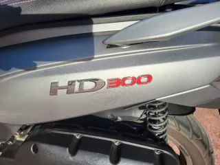 Moto SYM HD 300
