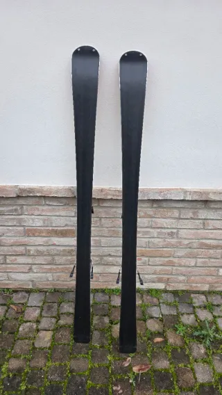 Sci junior Blizzard 146 cm